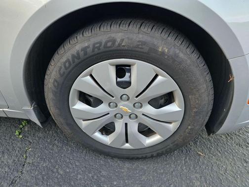 2013 Chevrolet Cruze LS
