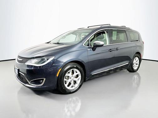 Maximum Steel Metallic Clearcoat 2020 Chrysler Pacifica Limited