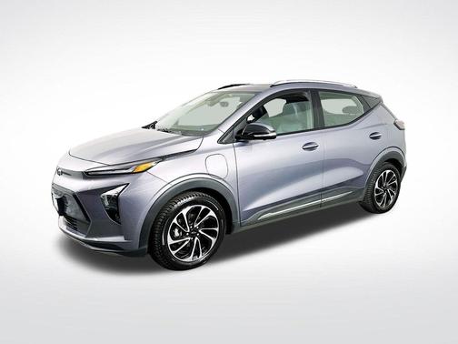 Gray Ghost Metallic 2023 Chevrolet Bolt EUV FWD Premier