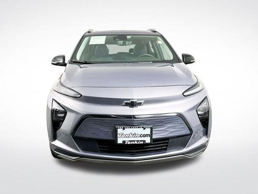 Gray Ghost Metallic 2023 Chevrolet Bolt EUV FWD Premier