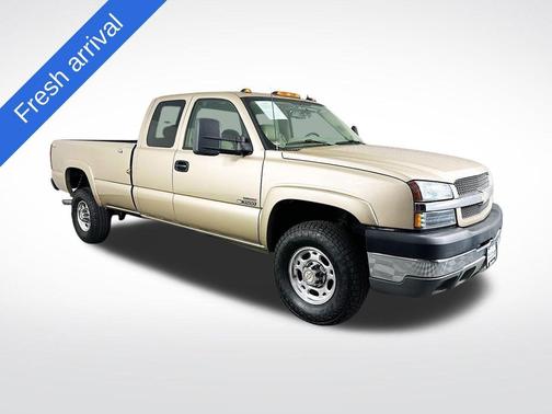 Sandstone Metallic 2004 Chevrolet Silverado 3500 LT Extended Cab