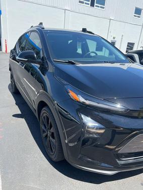 Mosaic Black Metallic 2023 Chevrolet Bolt EUV FWD LT