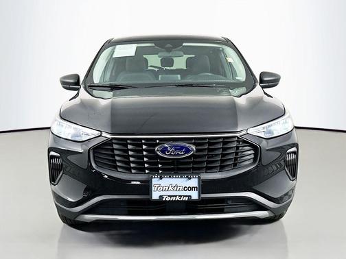 Black Metallic 2025 Ford Escape Active