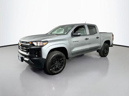 Sterling Gray Metallic 2026 Chevrolet Colorado WT