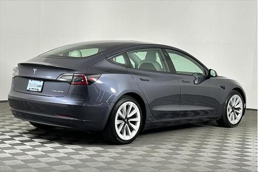 2021 Tesla Model 3 Long Range