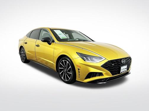 Glowing Yellow 2020 Hyundai SONATA SEL Plus
