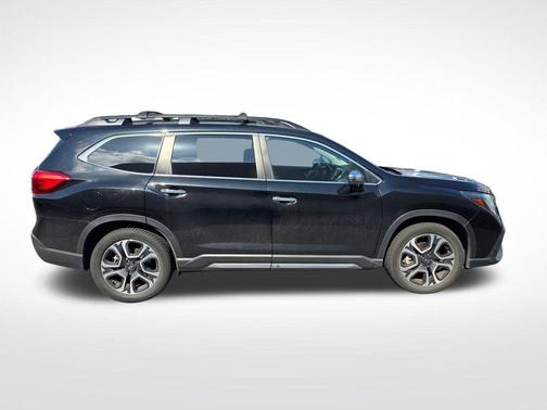 Crystal Black Silica 2023 Subaru Ascent Touring 7-Passenger