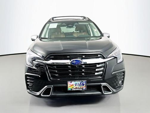 Crystal Black Silica 2023 Subaru Ascent Touring 7-Passenger