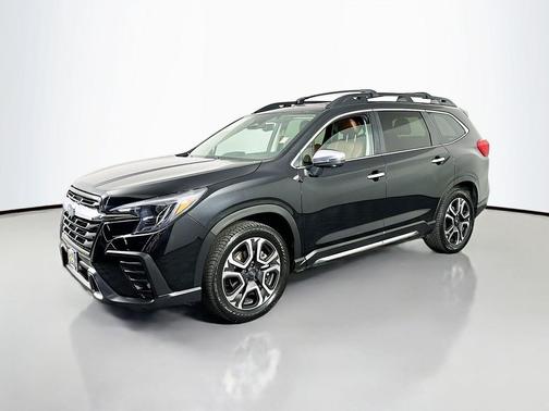 Crystal Black Silica 2023 Subaru Ascent Touring 7-Passenger