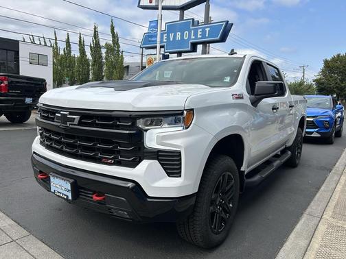 2025 Chevrolet Silverado 1500 LT Trail Boss