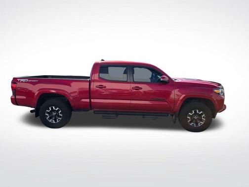 Barcelona Red Metallic 2018 Toyota Tacoma TRD Sport