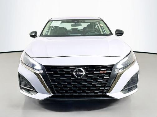 Gray Sky Pearl 2024 Nissan Altima SR FWD
