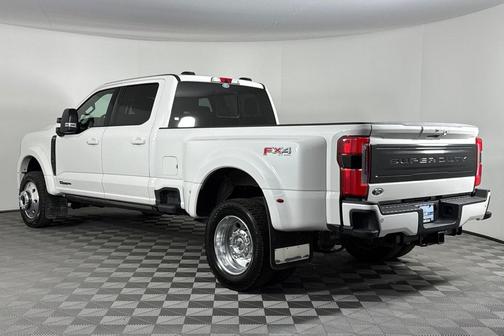 2025 Ford F-450 Platinum