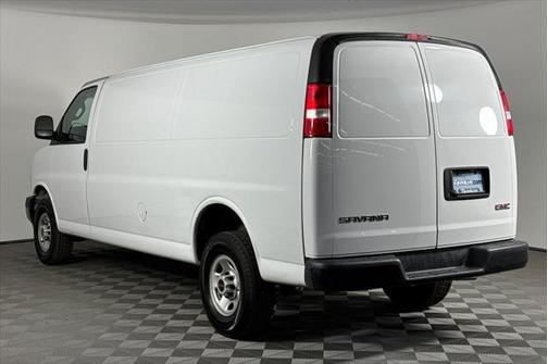2023 GMC Savana 2500 Work Van