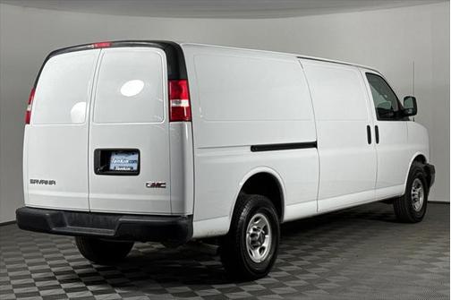 2023 GMC Savana 2500 Work Van