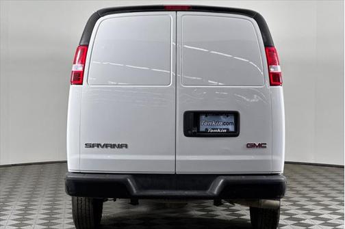 2023 GMC Savana 2500 Work Van