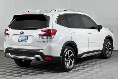 2022 Subaru Forester Touring