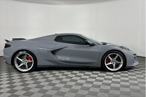 2025 Chevrolet Corvette E-Ray RWD Convertible 3LZ