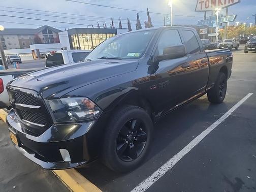 2017 RAM 1500 Express