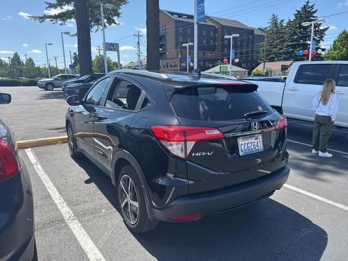 Crystal Black Pearl 2022 Honda HR-V EX
