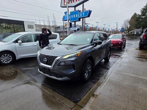 2023 Nissan Rogue S