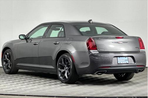 2023 Chrysler 300 S
