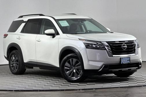 2024 Nissan Pathfinder SV 4WD