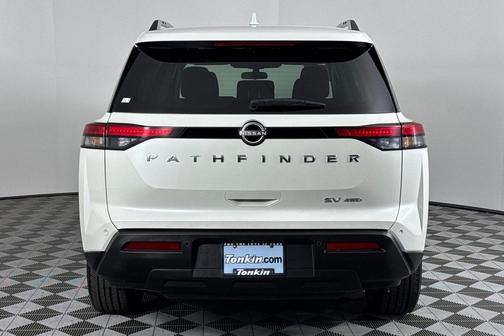 2024 Nissan Pathfinder SV 4WD