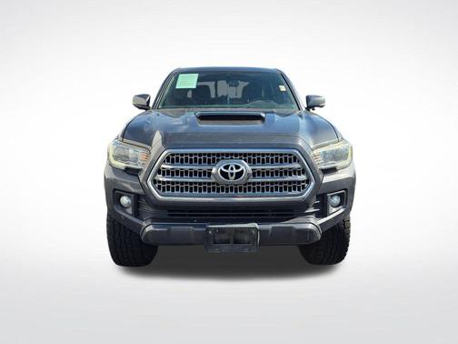 Magnetic Gray Metallic 2016 Toyota Tacoma TRD Sport