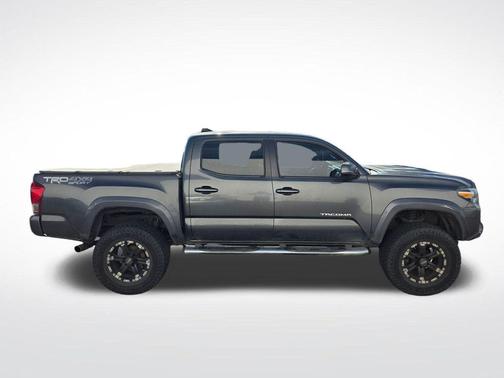 Magnetic Gray Metallic 2016 Toyota Tacoma TRD Sport