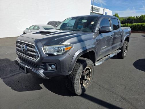 Magnetic Gray Metallic 2016 Toyota Tacoma TRD Sport