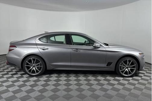 2024 Genesis G70 2.5T AWD