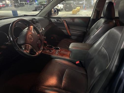2012 Toyota Highlander Limited