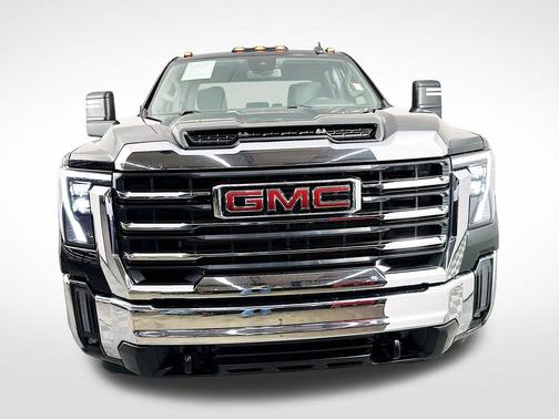 Onyx Black 2024 GMC Sierra 2500 SLE