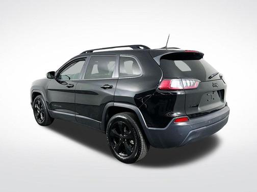Diamond Black Crystal Pearlcoat 2020 Jeep Cherokee Latitude Plus