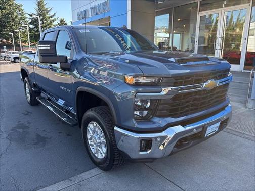 2025 Chevrolet Silverado 3500 LT
