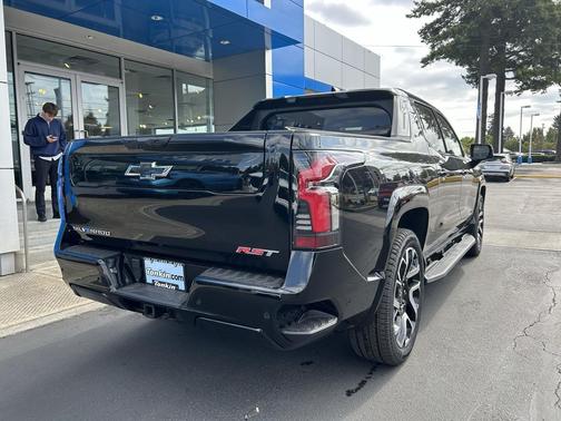 2024 Chevrolet Silverado EV First-Edition RST 4WD