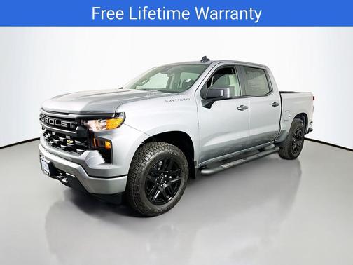 Sterling Gray Metallic 2026 Chevrolet Silverado 1500 Custom