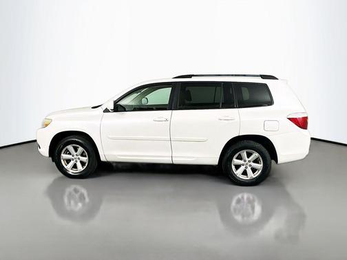 2010 Toyota Highlander SE