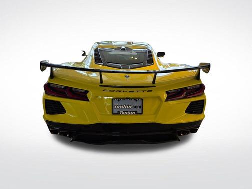 Accelerate Yellow Metallic 2021 Chevrolet Corvette Stingray w/3LT