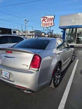 2017 Chrysler 300 S