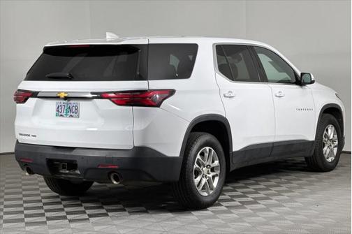 2022 Chevrolet Traverse LS