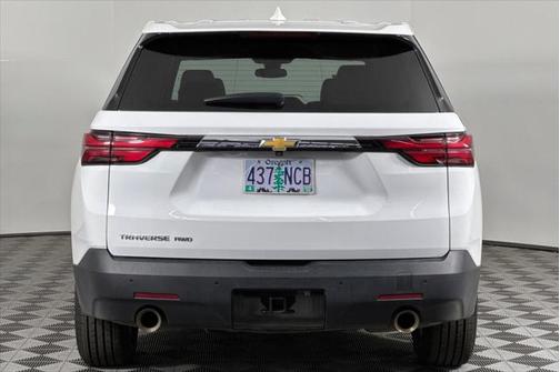2022 Chevrolet Traverse LS