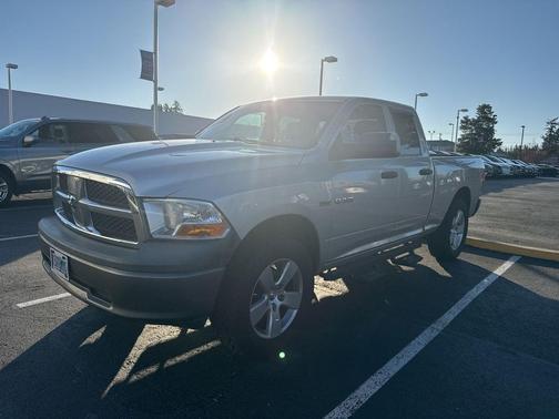 2009 Dodge Ram 1500 ST Quad Cab