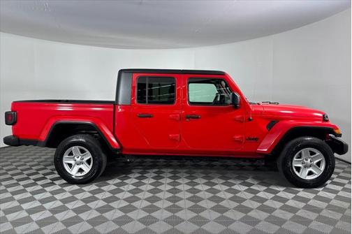 2023 Jeep Gladiator Sport S