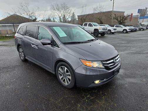 2016 Honda Odyssey Touring