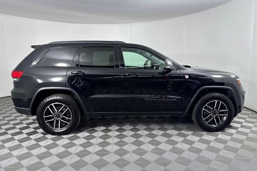 2020 Jeep Grand Cherokee Trailhawk