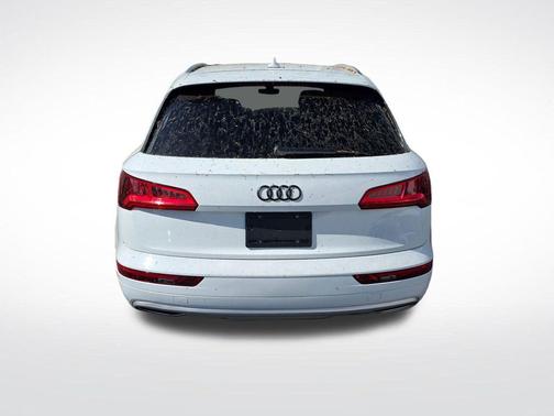 Ibis White 2018 Audi Q5 2.0T Premium