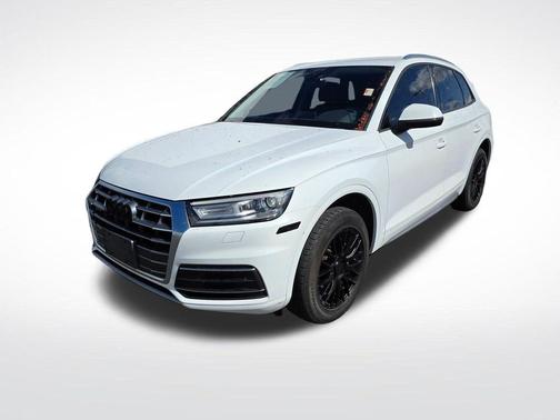Ibis White 2018 Audi Q5 2.0T Premium
