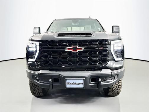 2025 Chevrolet Silverado 2500 4WD Crew Cab Standard Bed ZR2